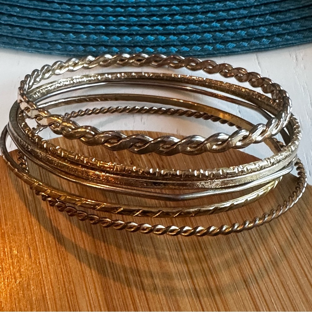 Gold tone variety set of bangles